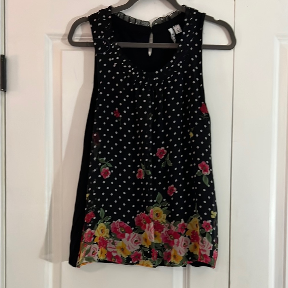Elle Black and White Sleeveless Tank Top